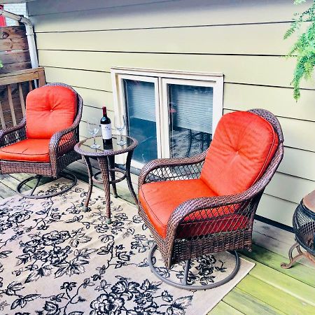 Galena Penthouse Overlooking Main Street With Free Off Street Parking Exterior photo
