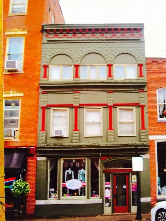 Galena Penthouse Overlooking Main Street With Free Off Street Parking Exterior photo